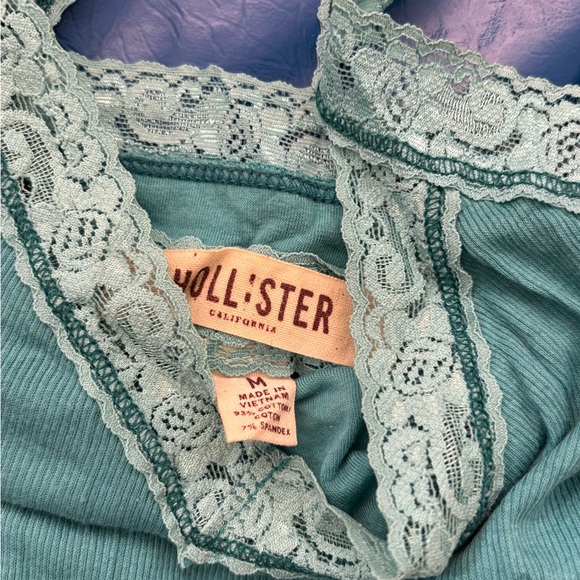 Hollister x3 tank top set - Picture 5 of 5